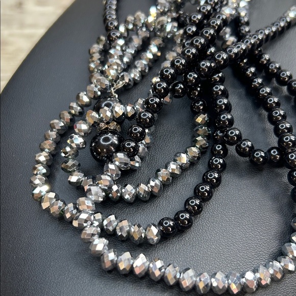 Sparkling Silver Glass Beaded Necklace - Picture 6 of 7